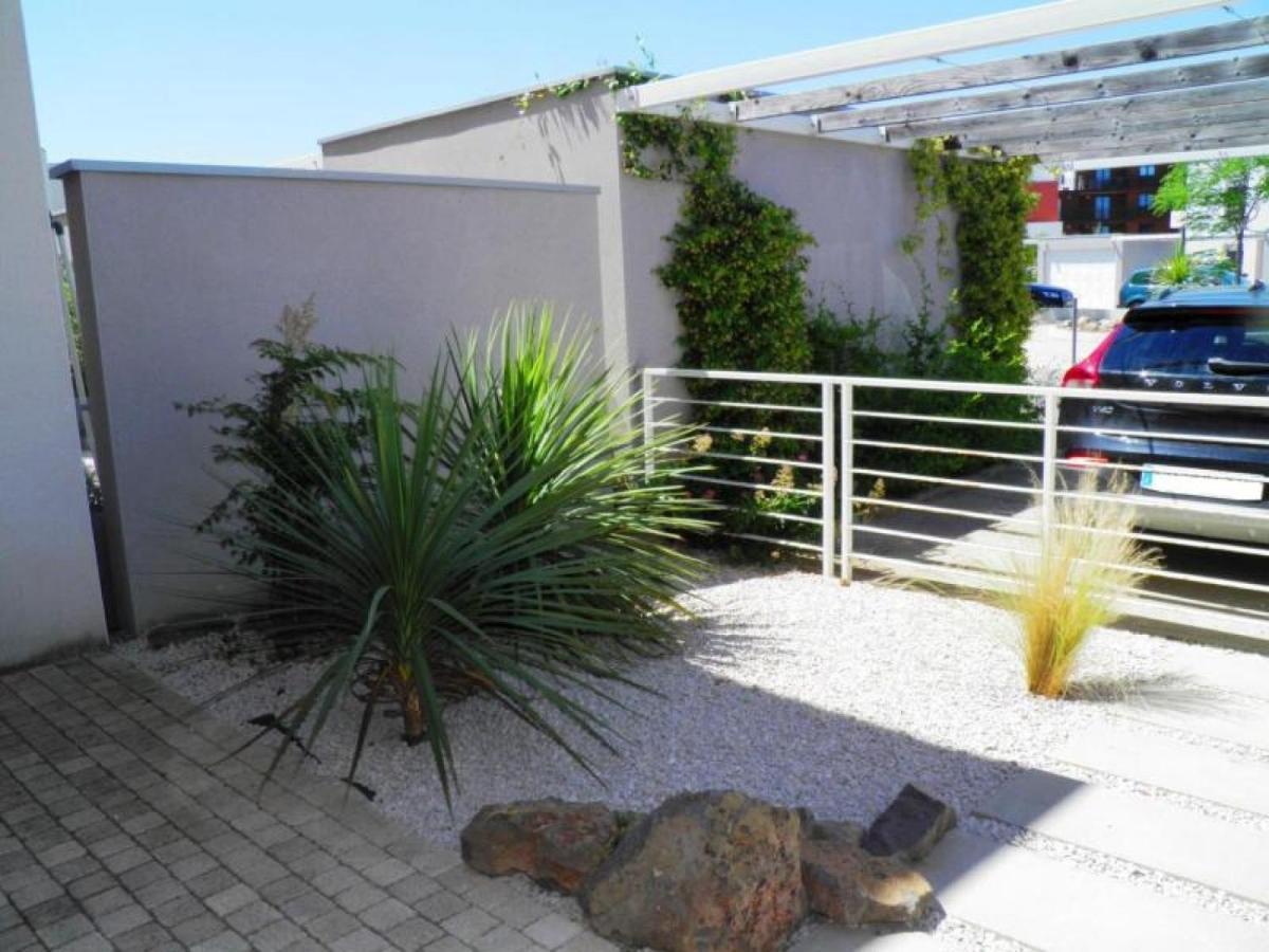 Sète, 4 Pièces, 6 Personnes - Fr-1-338-31 Villa