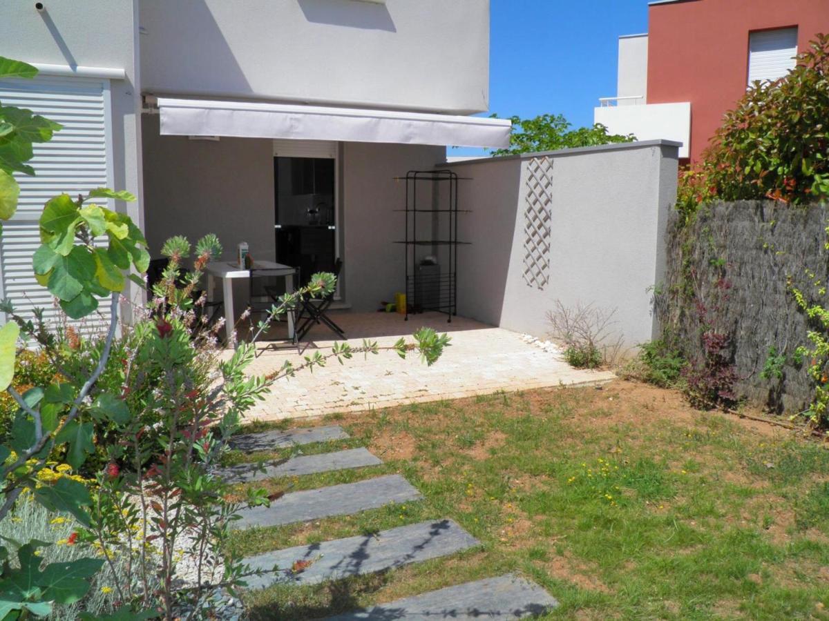 Sète, 4 Pièces, 6 Personnes - Fr-1-338-31 Villa
